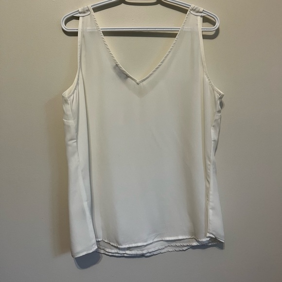 Lechateau silky blouse - Picture 2 of 3